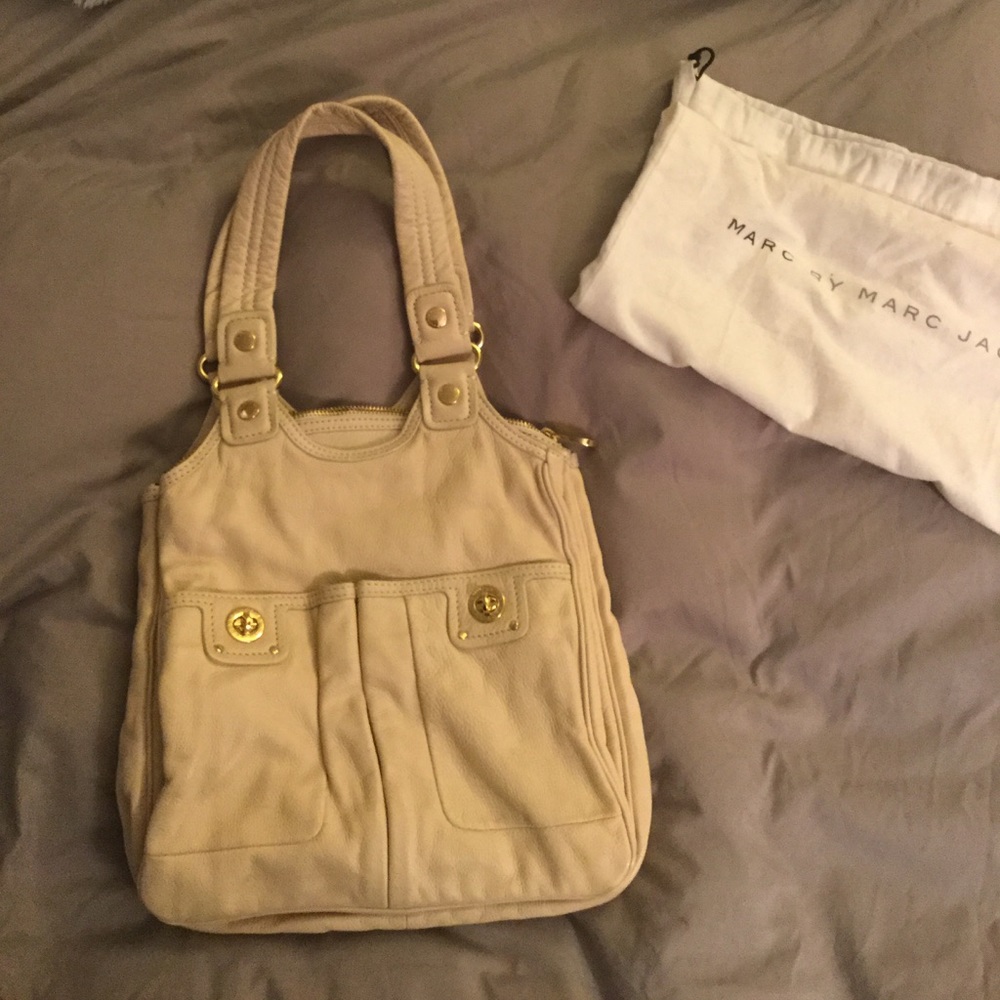 Marc by marc jacobs hobo bag, three compartments.